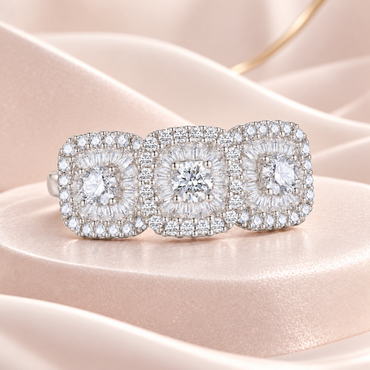 10K White Gold 1 ct tw Round and Baquette Diamond Multi Cushion Shape Ring (I-I2)