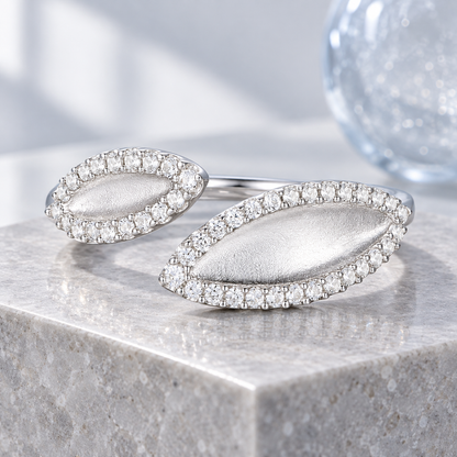 10K White Gold 1/4 ct tw Satin Leaf Diamond Ring (I-I2)