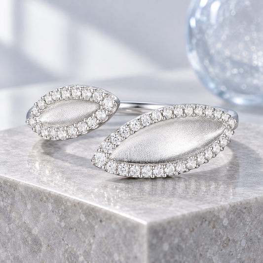 10K White Gold 1/4 ct tw Satin Leaf Diamond Ring (I-I2)