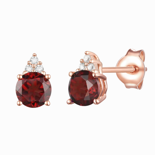 Elegant 14K Gold Stud Earrings with Diamonds and Garnet – 4.5mm Stone