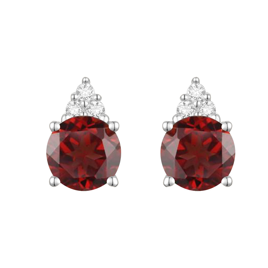 Elegant 14K Gold Stud Earrings with Diamonds and Garnet – 4.5mm Stone