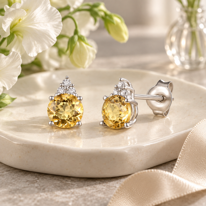 Elegant 14K Gold Stud Earrings with Diamonds and Citrine – 4.5mm Stone
