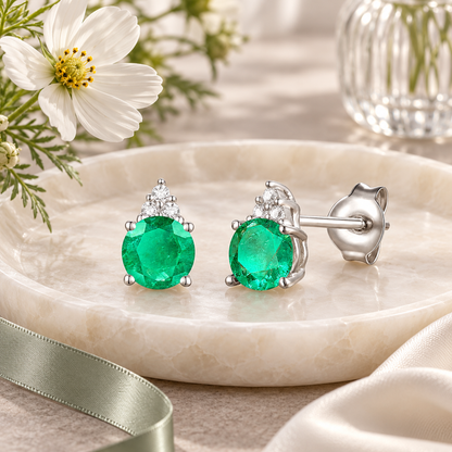 Elegant 14K Gold Stud Earrings with Diamonds and Emerald – 4.5mm Stone - view 6