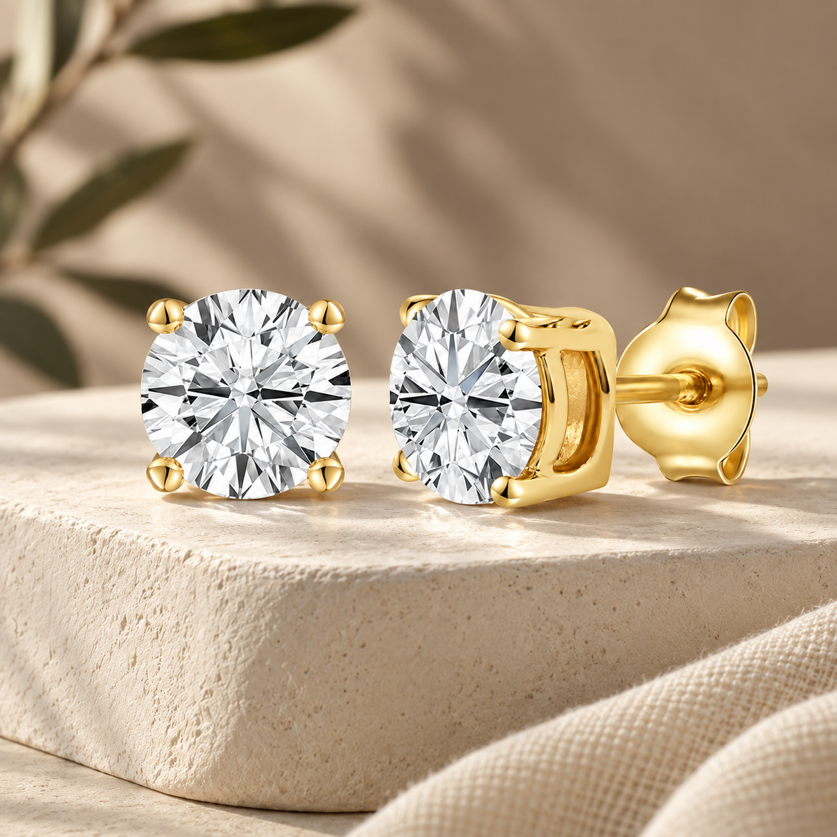 14K Lab Grown Round Solitaire Earrings F-G VS1-VS2